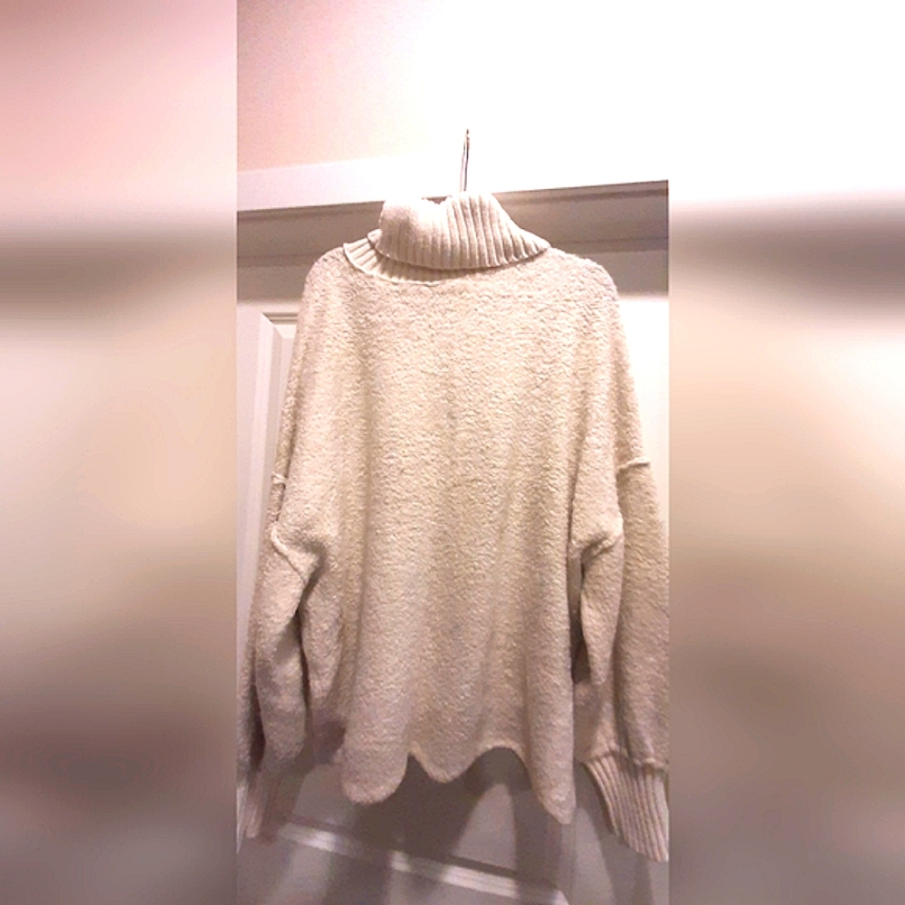 "Free People", Size L/G, Cream Sweater